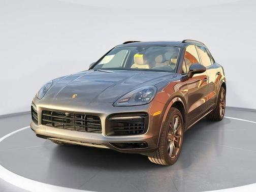 2021 Porsche Cayenne S