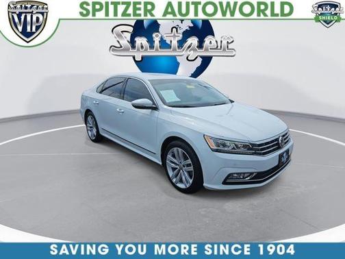 Pure White 2018 Volkswagen Passat 2.0T SEL Premium