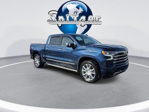 2022 Chevrolet Silverado 1500 High Country