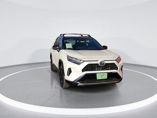 2022 Toyota RAV4 Hybrid XSE
