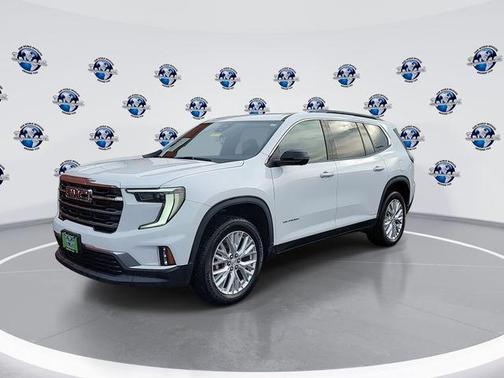 2024 GMC Acadia Elevation