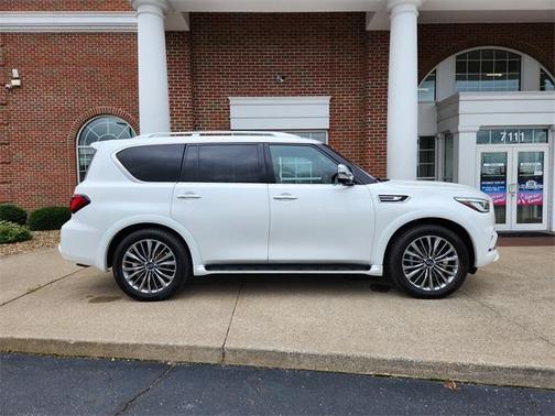 2021 INFINITI QX80 SENSORY