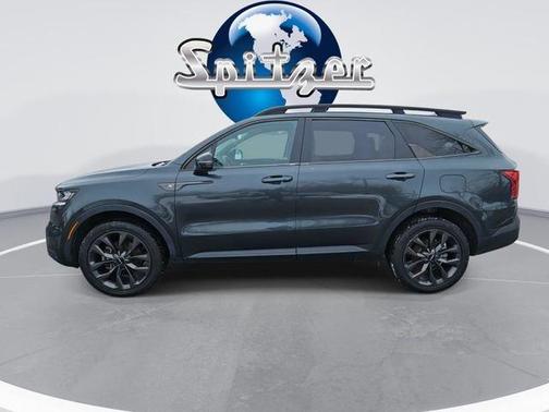 2022 Kia Sorento X-Line EX