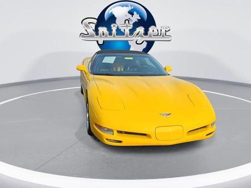 2003 Chevrolet Corvette Base