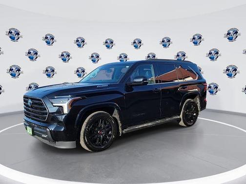 2024 Toyota Sequoia SR5