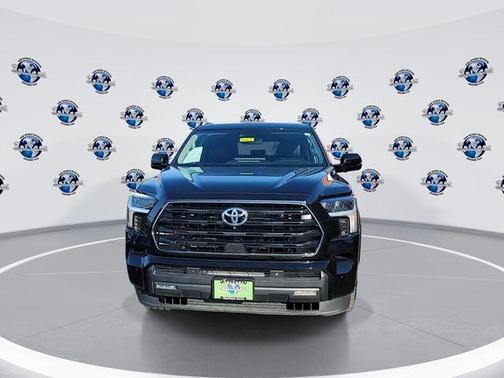 2024 Toyota Sequoia SR5