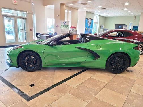 2026 Chevrolet Corvette Stingray w/2LT