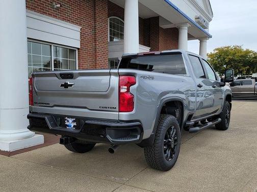 2026 Chevrolet Silverado 2500 Custom