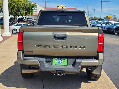 2024 Toyota Tacoma TRD Off Road