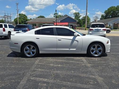 2013 Dodge Charger SXT