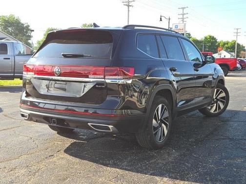 2024 Volkswagen Atlas 2.0T SE