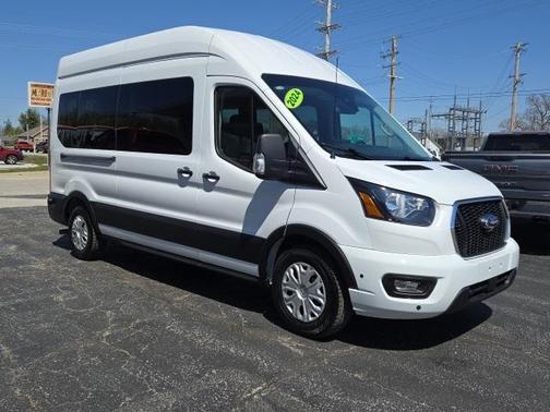 2024 Ford Transit-350 XLT