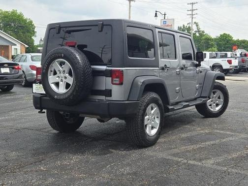 2016 Jeep Wrangler Unlimited Sport