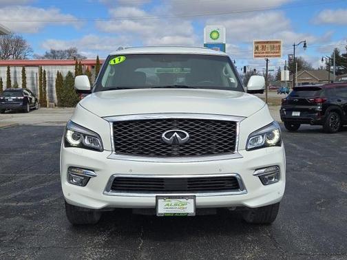 2017 INFINITI QX80