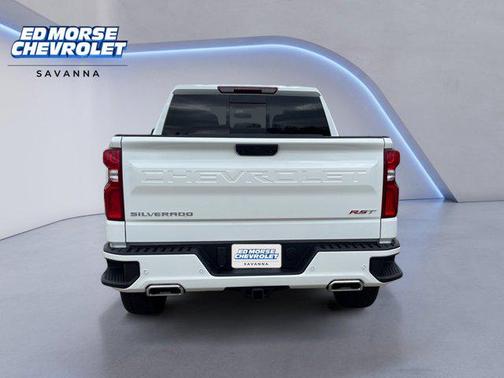 Summit White 2026 Chevrolet Silverado 1500 RST