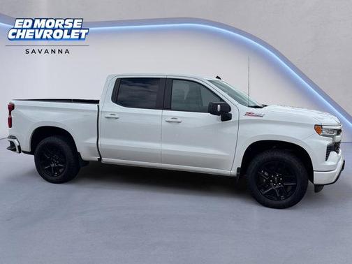 Summit White 2026 Chevrolet Silverado 1500 RST