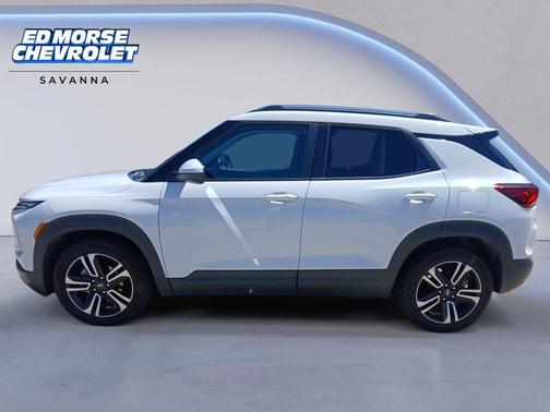 Summit White 2025 Chevrolet Trailblazer LT