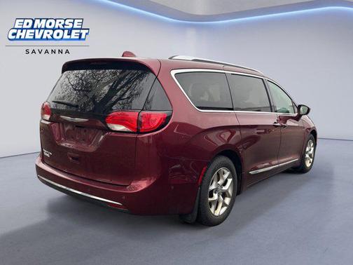 2018 Chrysler Pacifica Touring-L Plus