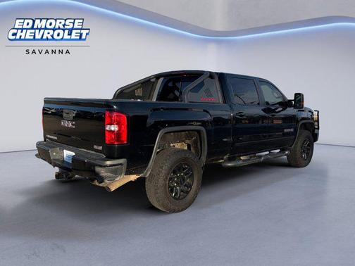 2017 GMC Sierra 2500 SLT