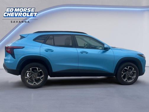 Marina Blue Metallic 2025 Chevrolet Trax LT