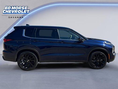 2023 Mitsubishi Outlander SE Special Edition 2WD