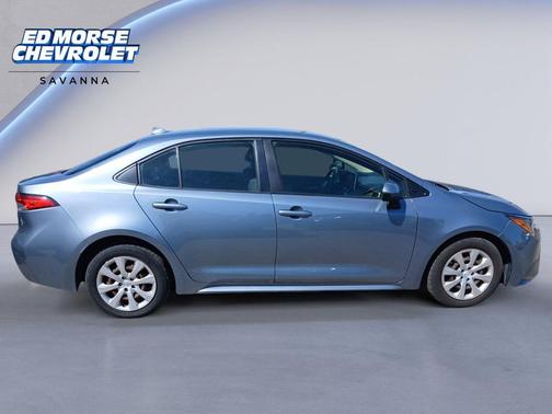 Classic Silver Metallic 2020 Toyota Corolla LE