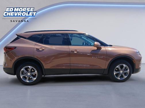 Copper Bronze Metallic 2024 Chevrolet Blazer 2LT