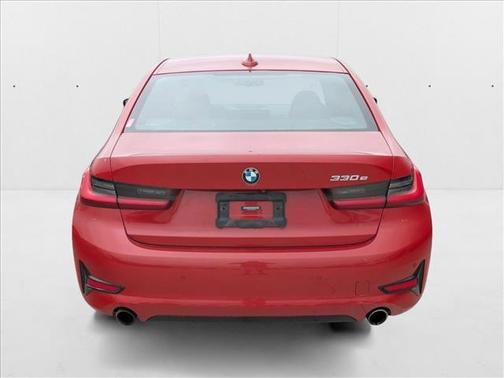 2021 BMW 330e xDrive