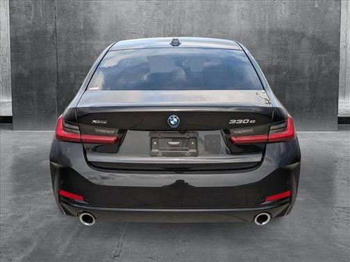 2023 BMW 330e xDrive