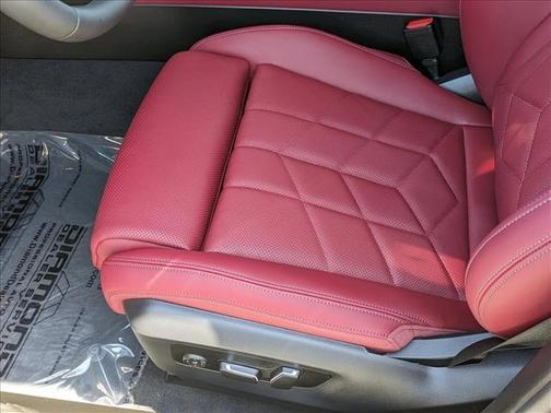 2025 BMW i5 xDrive40