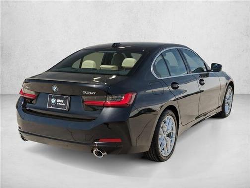 2025 BMW 330 i xDrive