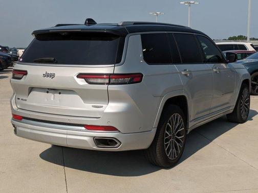 2021 Jeep Grand Cherokee L Summit