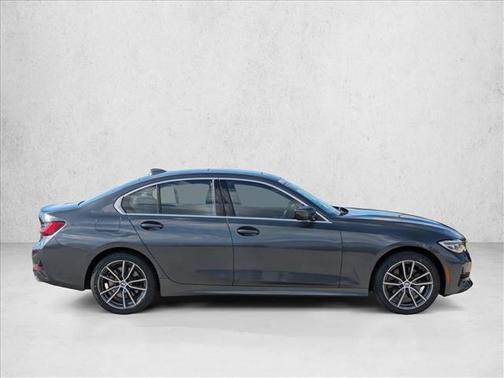 2019 BMW 330 i xDrive