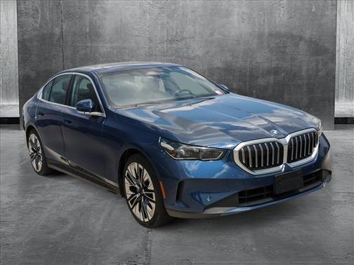 2024 BMW 530 i xDrive