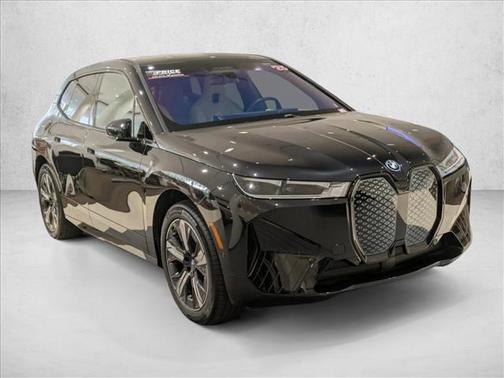 2025 BMW iX xDrive50