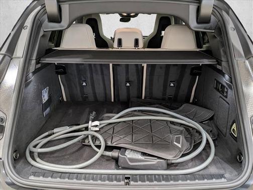 2025 BMW iX xDrive50
