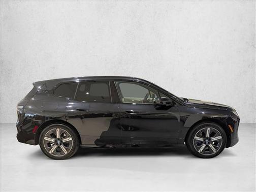 2025 BMW iX xDrive50