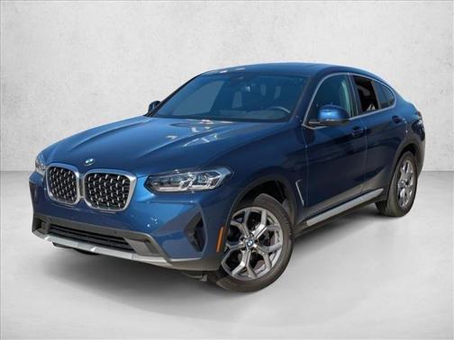 2025 BMW X4 xDrive30i