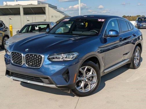 2025 BMW X4 xDrive30i