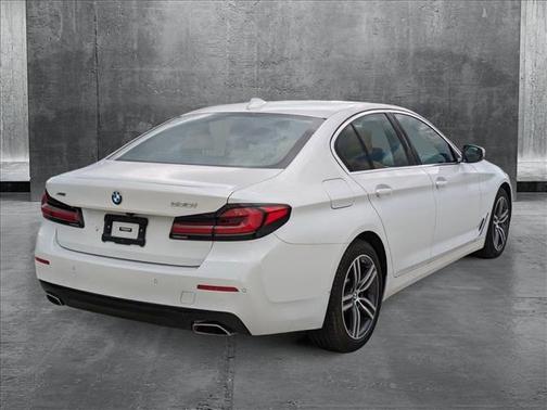 2022 BMW 530 i xDrive