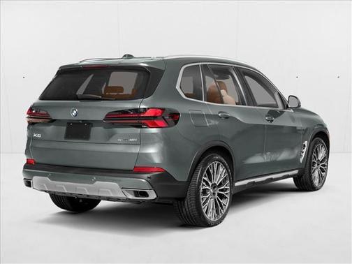 2026 BMW X5 M60i
