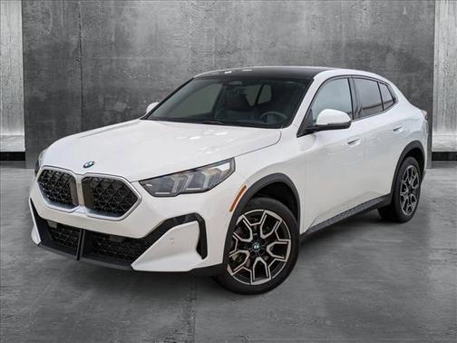 2025 BMW X2 xDrive28i