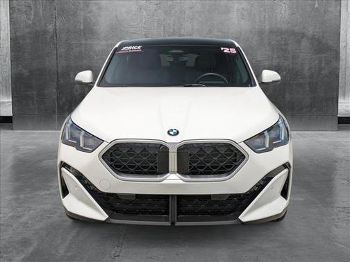 2025 BMW X2 xDrive28i