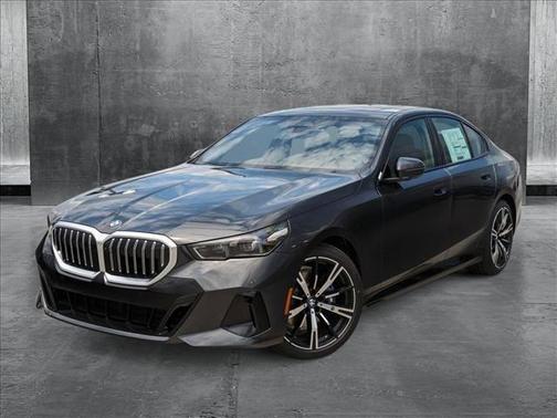 2026 BMW 530 i xDrive