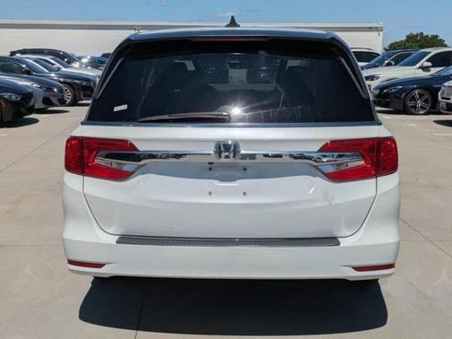 Platinum White Pearl 2020 Honda Odyssey EX-L