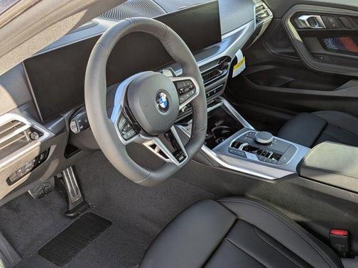 2026 BMW 230 i xDrive