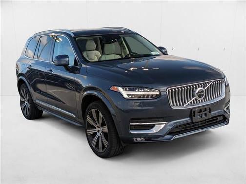 2022 Volvo XC90 T6 Inscription 7 Passenger