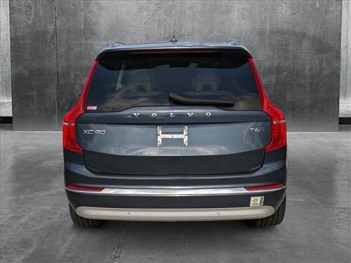 2022 Volvo XC90 T6 Inscription 7 Passenger