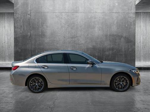 2025 BMW 330 i