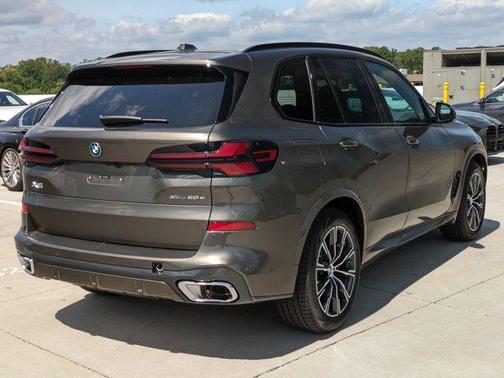 2026 BMW X5 PHEV xDrive50e